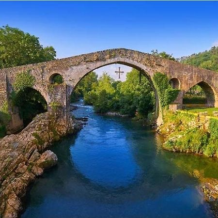 Apartamento Entero El Puente Onís Esterno foto